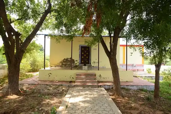 Arulmigu Viswanathar And Visalatchiamman Temple, Narasinga Nallur - 627604