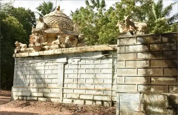 Arulmigu Viswanatharsamy Temple, Vadakkuvellor - 607802 அருள்மிகு விஸ்வநாதசுவாமி திருக்கோயில், Vadakkuvellor - 607802, Cuddalore - Ancient Temple Architecture and History Image 3