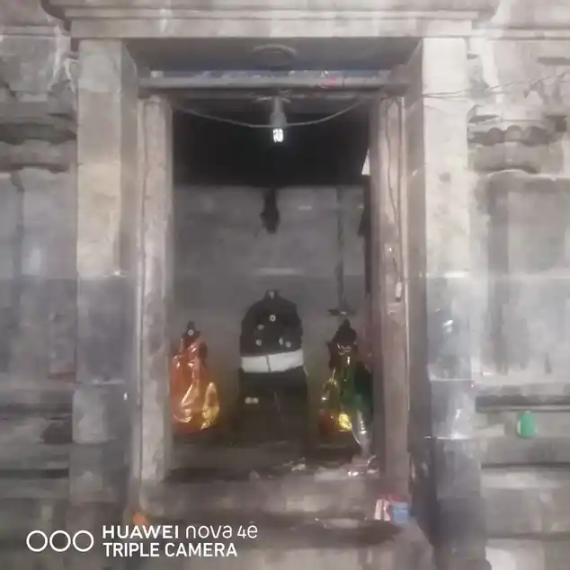 Arulmigu Viswanathaswamy Temple, Eluvankottai - 630303 அருள்மிகு விஸ்வநாதசுவாமி திருக்கோயில், Eluvankottai - 630303, Sivagangai - Ancient Temple Architecture and History Image 3
