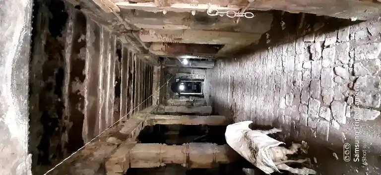 Arulmigu Viswanathaswamy Temple, Ilanthoopu Main Road, Sathangudi - 609205 அருள்மிகு விஸ்வநாத சுவாமி திருக்கோயில், இளந்தோப்பு மெயின் ரோடு, Sathangudi - 609205, Mayiladuthurai - Ancient Temple Architecture and History Image 2