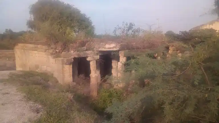 Arulmigu Viswanathaswamy Temple, Kurumbasavadi - 621714 Temple
