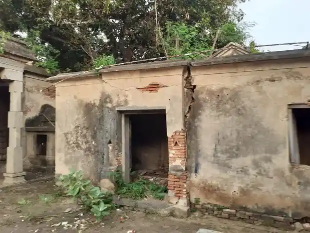 Arulmigu Viswanathaswamy Temple, Madurapakkam - 605501 அருள்மிகு விஸ்வநாதசுவாமி திருக்கோயில், மதுரப்பாக்கம் - 605501, Viluppuram - Ancient Temple Architecture and History Image 3