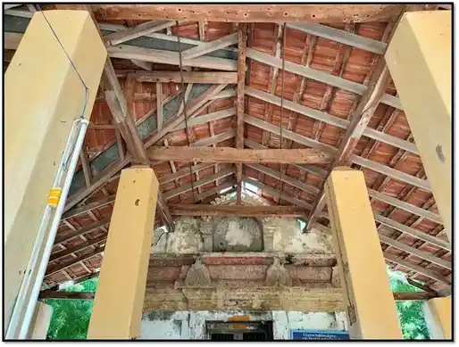 Arulmigu Viswanathaswamy Temple, Ozhugimangalam, Erukattanchery - 609307 விசுவநாத சுவாமி திருக்கோயில், ஒழுகைமங்கலம், எருக்கட்டாஞ்சேரி - 609307, Mayiladuthurai - Ancient Temple Architecture and History Image 7