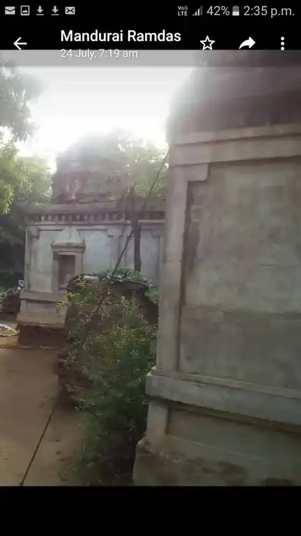 Arulmigu Viswanathaswamy Temple, Pambaramsutri - 621703 Arulmigu Viswanathaswamy Temple, Pambaramsutri - 621703, Thiruchirappalli - Ancient Temple Architecture and History Image 2