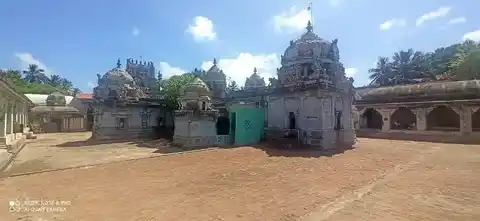 Arulmigu Viswanathaswamy Temple, Poraiyar - 609307 Temple