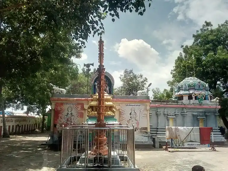 Arulmigu Viswanathaswamy Temple, Railway Gate, Ariyalur - 621704 அருள்மிகு விஸ்வநாதர் மற்றும் வரதராஜப்பெருமாள் திருக்கோயில், Railway Gate, Ariyalur - 621704, Ariyalur - Ancient Temple Architecture and History Image 3