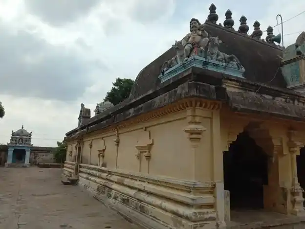 Arulmigu Viswanathaswamy Temple, T. Palur - 612904 அருள்மிகு விஸ்வநாதசுவாமி திருக்கோயில், அக்ரகாரம், T. Palur - 612904, Ariyalur - Ancient Temple Architecture and History Image 6