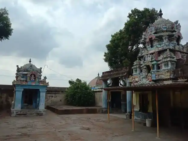Arulmigu Viswanathaswamy Temple, T. Palur - 612904 அருள்மிகு விஸ்வநாதசுவாமி திருக்கோயில், அக்ரகாரம், T. Palur - 612904, Ariyalur - Ancient Temple Architecture and History Image 7