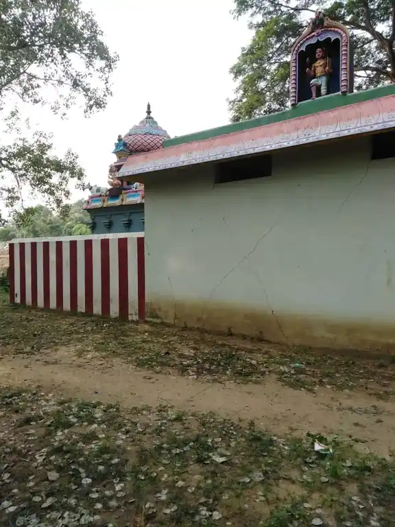 Arulmigu Viswanathaswamy Temple, Vettamangalam - 609807 அருள்மிகு விசுவநாதர் மற்றும் வேம்பனார் திருக்கோயில், Vettamangalam - 609807, Thanjavur - Ancient Temple Architecture and History Image 7