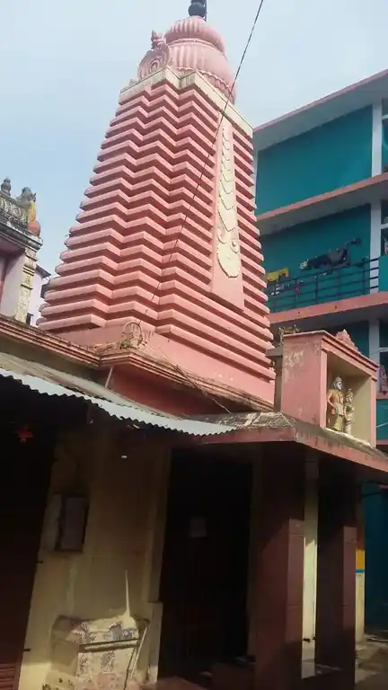 Arulmigu Vitobha Temple, Udhagai - 643001 அருள்மிகு விக்டோபா திருக்கோயில், உதகை - 643001, Nilgiris - Ancient Temple Architecture and History Image 6