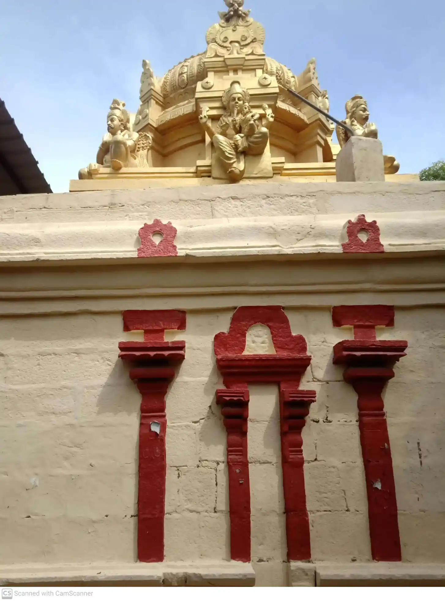 Arulmigu Vitthiruntha Perumal Temple, Maaramangalam - 628802 அருள்மிகு வீற்றிருந்த பெருமாள் திருக்கோயில், Maaramangalam - 628802, Thoothukudi - Ancient Temple Architecture and History Image 2