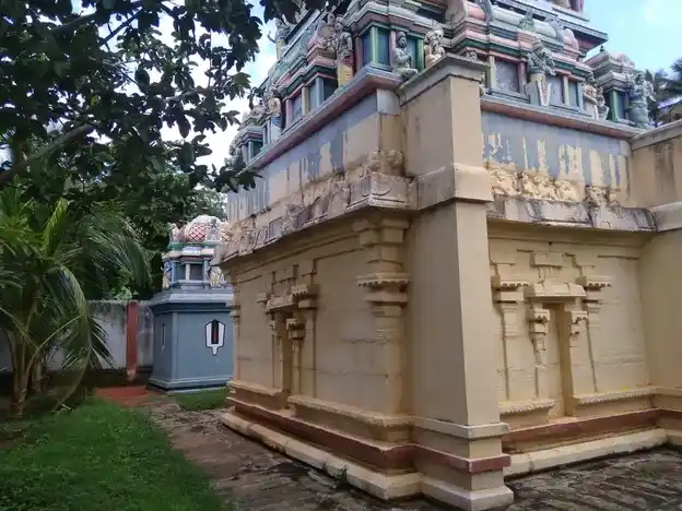 Arulmigu Vizhiyakalraya Perumal Temple, K.Pudupatti - 625556 Arulmigu Vizhiyakalraya Perumal Temple, K.Pudupatti - 625556, Theni - Ancient Temple Architecture and History Image 3