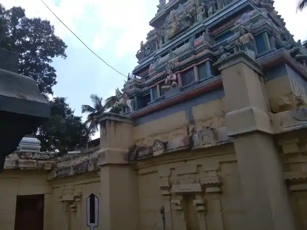 Arulmigu Vizhiyakalraya Perumal Temple, K.Pudupatti - 625556 Arulmigu Vizhiyakalraya Perumal Temple, K.Pudupatti - 625556, Theni - Ancient Temple Architecture and History Image 4