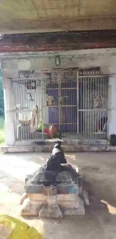 Arulmigu Vyagrapuriswarar Temple, Nadumaram - 603305