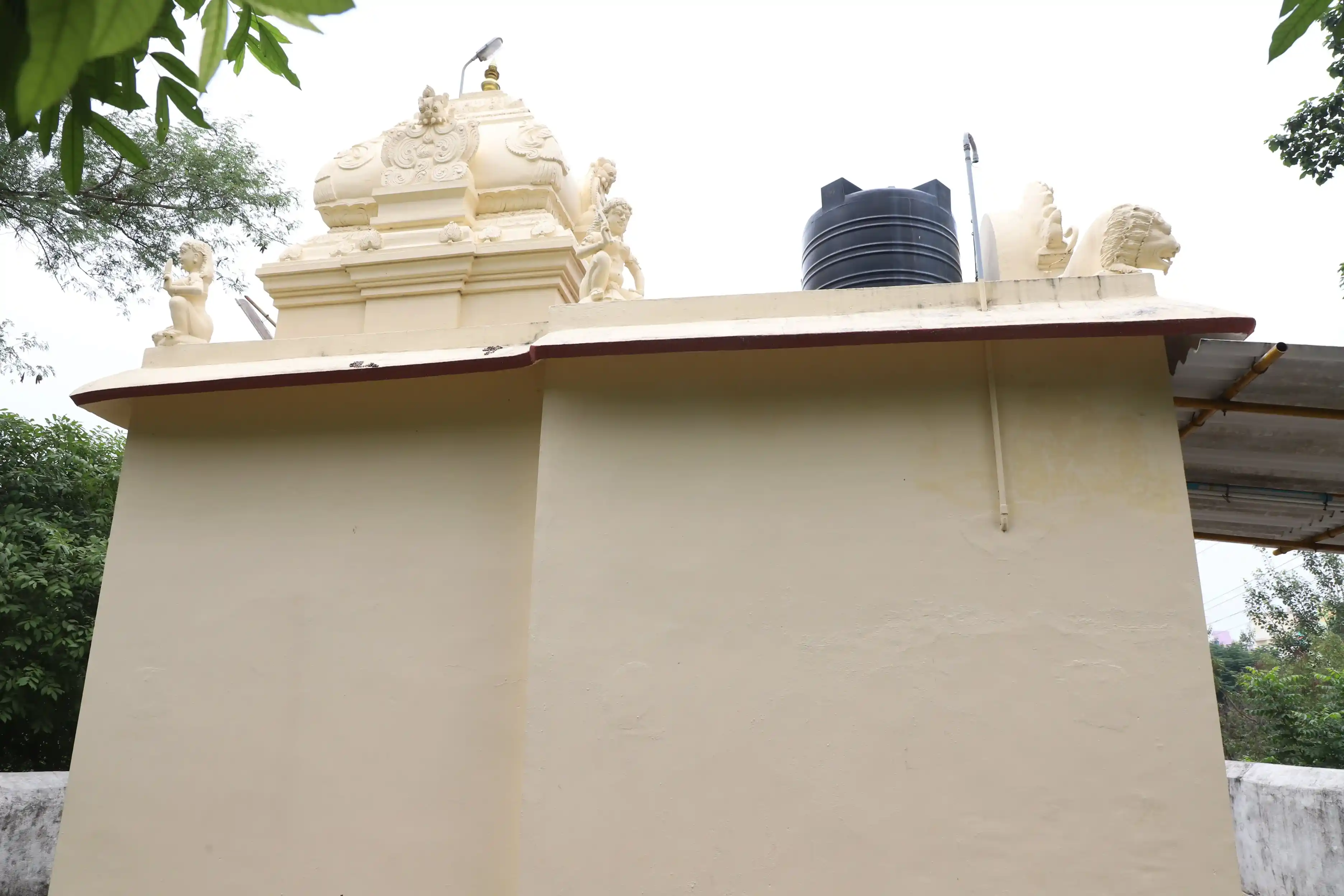 Arulmigu Yagathamman Temple, Hills, Tiruttani - 631209 அருள்மிகு யாகாத்தம்மன் திருக்கோயில், மலைக்கோயில், திருத்தணி - 631209, Tiruvallur - Ancient Temple Architecture and History Image 3