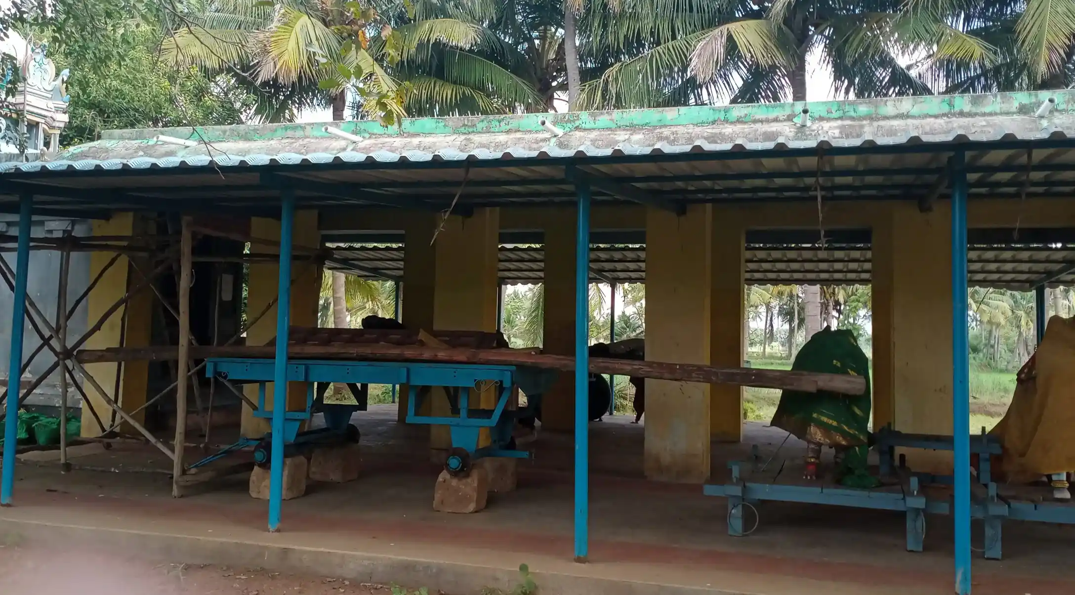 Arulmigu Yanaimelalagar Ayyanar Temple, Moovarkottai - 614015 அருள்மிகு யானைமேல் அழகர் அய்யனார் திருக்கோயில், Moovarkottai - 614015, Thiruvarur - Ancient Temple Architecture and History Image 4