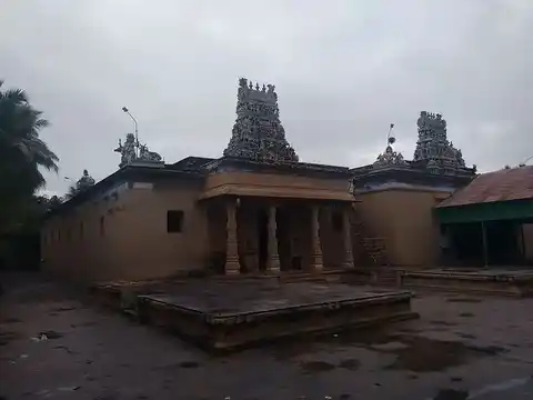 Arulmigu Yedaganathaswamy Temple, Thiruvedagam - 625234 அருள்மிகு ஏடகநாதசுவாமி திருக்கோயில், திருவேடகம் - 625234, Madurai - Ancient Temple Architecture and History Image 4