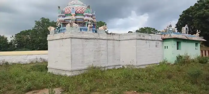 Arulmigu Yellaiyamman Temple, Seplappatti - 639110 அருள்மிகு எல்லையம்மன் திருக்கோயில், Seplappatti - 639110, Karur - Ancient Temple Architecture and History Image 3