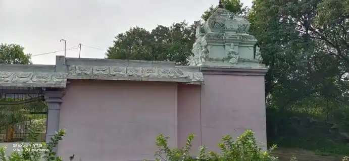 Arulmigu Yeluvidalaiamman Temple, Navalai - 635305 அருள்மிகு எழு விதலையம்மன் திருக்கோயில், மாம்பட்டி, மாம்பட்டி - 635305, Dharmapuri - Ancient Temple Architecture and History Image 4