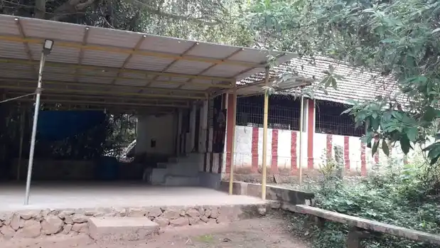 Arulmigu Yerathukkoyikkal Mahadevar Temple, Thiruvikramapuram, Arumanai - 629151 Arulmigu Yerathukkoyikkal Mahadevar Temple, Thiruvikramapuram, அருமனை - 629151, Kanyakumari - Ancient Temple Architecture and History Image 3