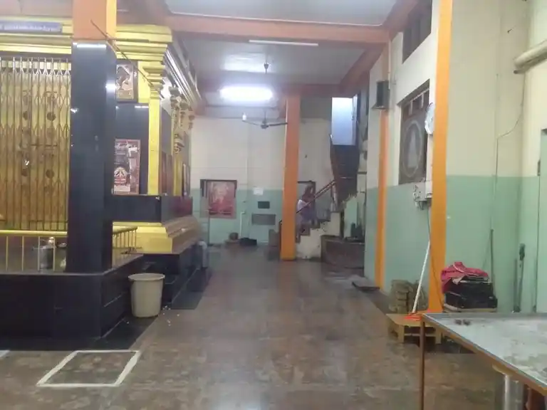 Arulmigu Yogaanjaneyasami Temple, சலீவன் ஸ்ட்ரீட், Coimbatore - 641001 அருள்மிகு யோக ஆஞ்சநேயசாமி திருக்கோயில், சலீவன் ஸ்ட்ரீட், Coimbatore - 641001, Coimbatore - Ancient Temple Architecture and History Image 4