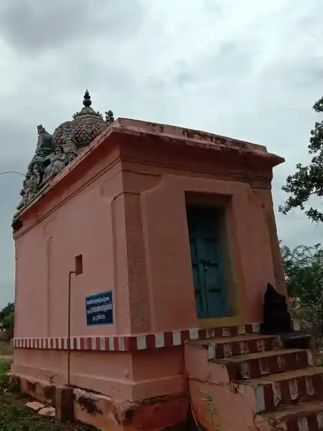 Arulmigu Yoorkavalan Temple, Nattarasankottai - 630556 Arulmigu Yoorkavalan Temple, Nattarasankottai - 630556, Sivagangai - Ancient Temple Architecture and History Image 2
