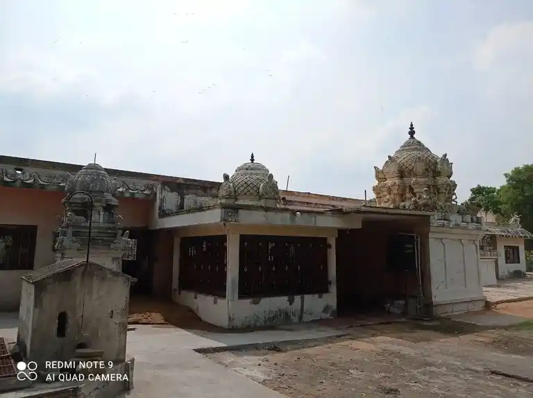 Arulmigu Yugapiraleswarar Temple, Kovil Esanai - 621851 அருள்மிகு யுகப்பிரளேஸ்வரர் திருக்கோயில், Kovil Esanai, Kovil Esanai - 621851, Ariyalur - Ancient Temple Architecture and History Image 4