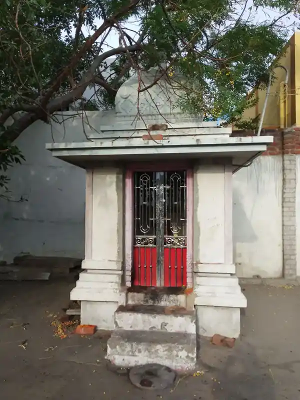 Arultharum Mari Amman Temple, Ramanathapuram - 623501 அருள்மிகு மாரியம்மன் திருக்கோயில், இராமநாதபுரம் - 623501, Ramanathapuram - Ancient Temple Architecture and History Image 3
