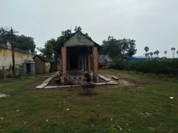 Arultharum Mari Amman Temple, Thiruvadanai - 623407 அருள்மிகு மாரியம்மன் திருக்கோயில், Thiruvadanai - 623407, Ramanathapuram - Ancient Temple Architecture and History Image 7