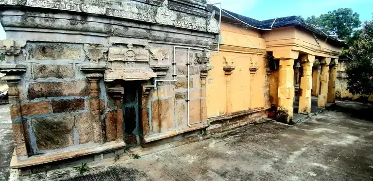 Arultharum Pidari Amman Temple, Thiruvadanai - 623407 அருள்மிகு பிடாரியம்மன் திருக்கோயில், Thiruvadanai - 623407, Ramanathapuram - Ancient Temple Architecture and History Image 4