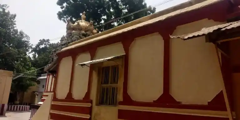 Arultharum Raja Rajeswari Amman Temple, Ramanathapuram - 623501 அருள்மிகு இராஜராஜேஸ்வரி அம்மன் திருக்கோயில், இராமநாதபுரம் - 623501, Ramanathapuram - Ancient Temple Architecture and History Image 4