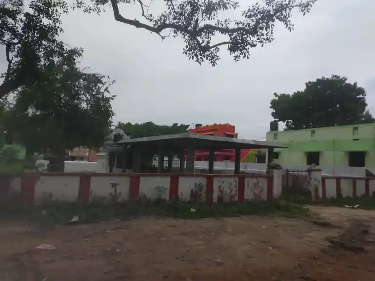 Arultharum Throwpathai Amman Temple, Nainarkovil - 623705 அருள்மிகு திரௌபதையம்மன் திருக்கோயில், நயினார்கோயில் - 623705, Ramanathapuram - Ancient Temple Architecture and History Image 5