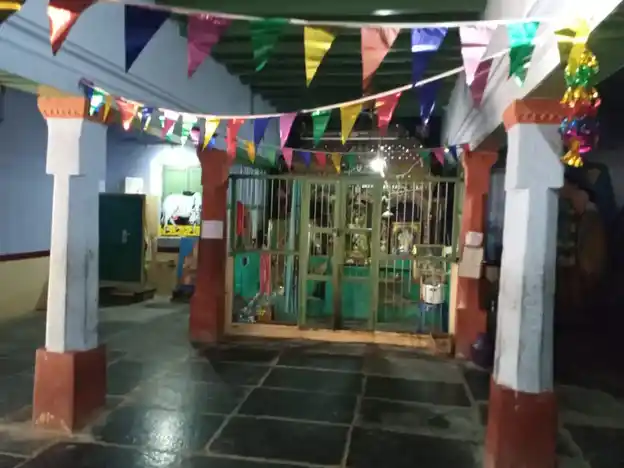 Balijar Bajanai Madem, Kalappanaickenpatty - 637404 அருள்மிகு பலிஜவார் பஜனைமடம், காளப்பநாயக்கன்பட்டி, நாமக்கல் வட்டம் மற்றும் மாவட்டம். மடம், Kalappanaickenpatty - 637404, Namakkal - Ancient Temple Architecture and History Image 4