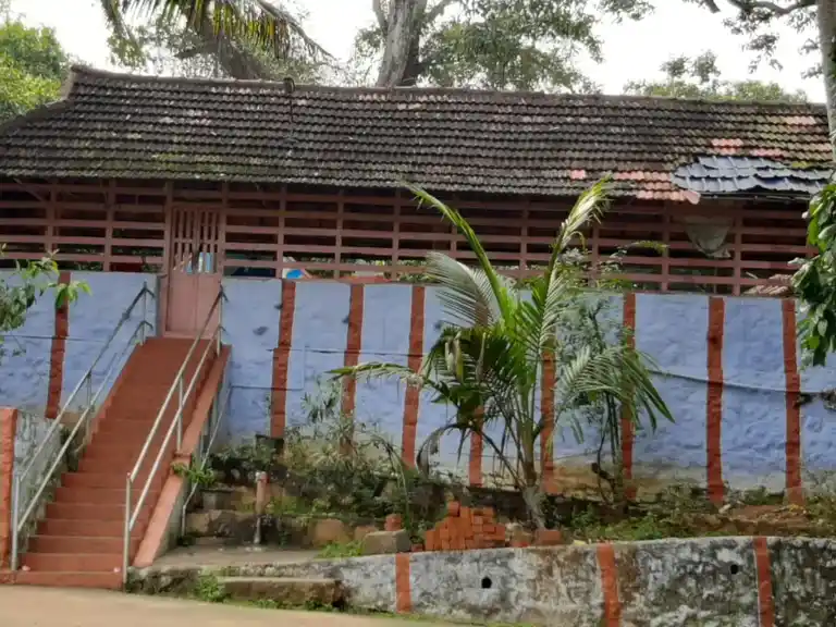 Eswarakala Poothathan Temple, Allappan Kode - 629168 அருள்மிகு ஈஸ்வரகால பூதத்தான் திருக்கோயில், Allappan Kode - 629168, Kanyakumari - Ancient Temple Architecture and History Image 4