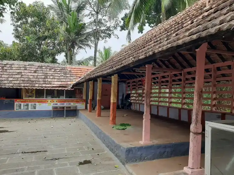Eswarakala Poothathan Temple, Allappan Kode - 629168 அருள்மிகு ஈஸ்வரகால பூதத்தான் திருக்கோயில், Allappan Kode - 629168, Kanyakumari - Ancient Temple Architecture and History Image 5