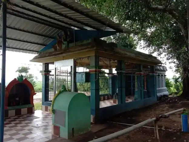 Mahasastha Temple, Mathirimangalam - 609801 அருள்மிகு மகாசாஸ்தா திருக்கோயில், மாதிரிமங்கலம் - 609801, Mayiladuthurai - Ancient Temple Architecture and History Image 3