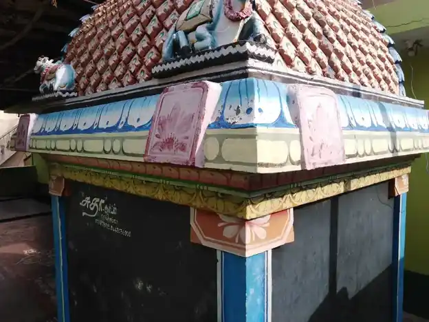 Nadutheru Arulmigu Manmatheswarar Temple, Vanathirajapuram, Vanathirajapuram - 609806 அருள்மிகு மன்மதீஸ்வரர் திருக்கோயில், வாணாதிராஜபுரம் - 609806, Mayiladuthurai - Ancient Temple Architecture and History Image 3